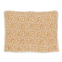 Load image into Gallery viewer, Yellow cotton placemat with white daisy floral pattern and green centres